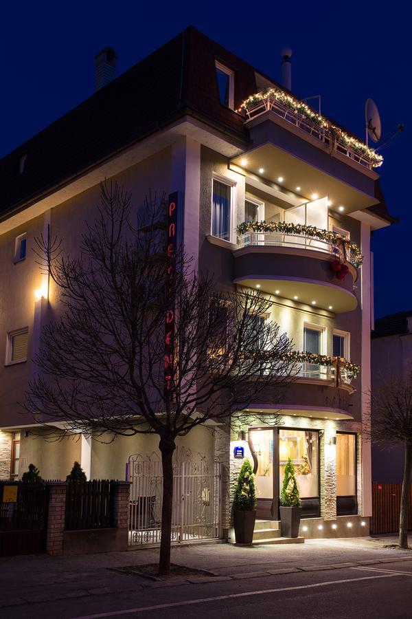 Garni Hotel President De Luxe Kragujevac Eksteriør billede