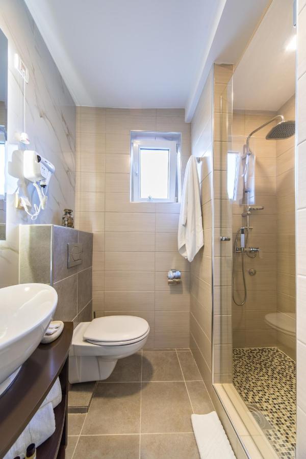 Garni Hotel President De Luxe Kragujevac Eksteriør billede