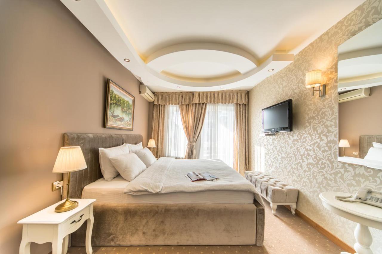 Garni Hotel President De Luxe Kragujevac Eksteriør billede