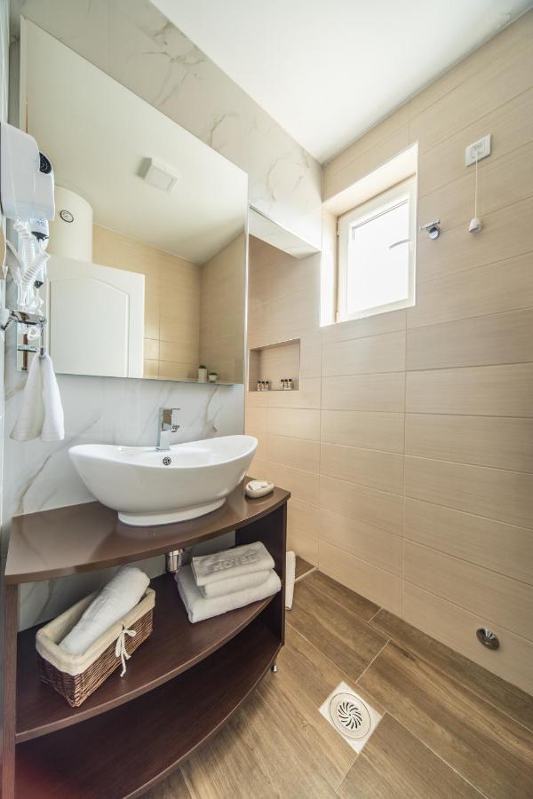 Garni Hotel President De Luxe Kragujevac Eksteriør billede