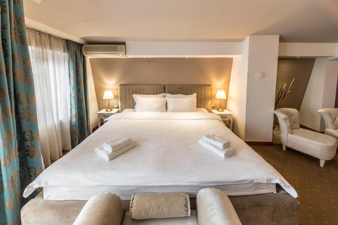 Garni Hotel President De Luxe Kragujevac Eksteriør billede